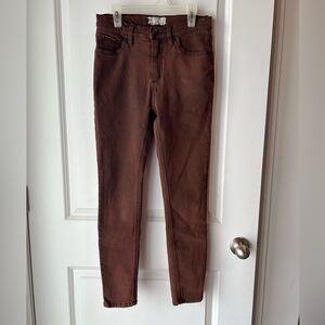 Free People skinny Brown Jeans. Waist 27